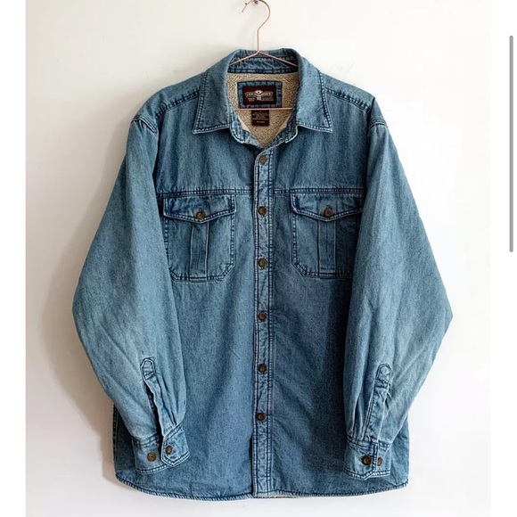 Vintage Levis Sherpa Teddy Lined Denim Shirt Jacket in XXL
